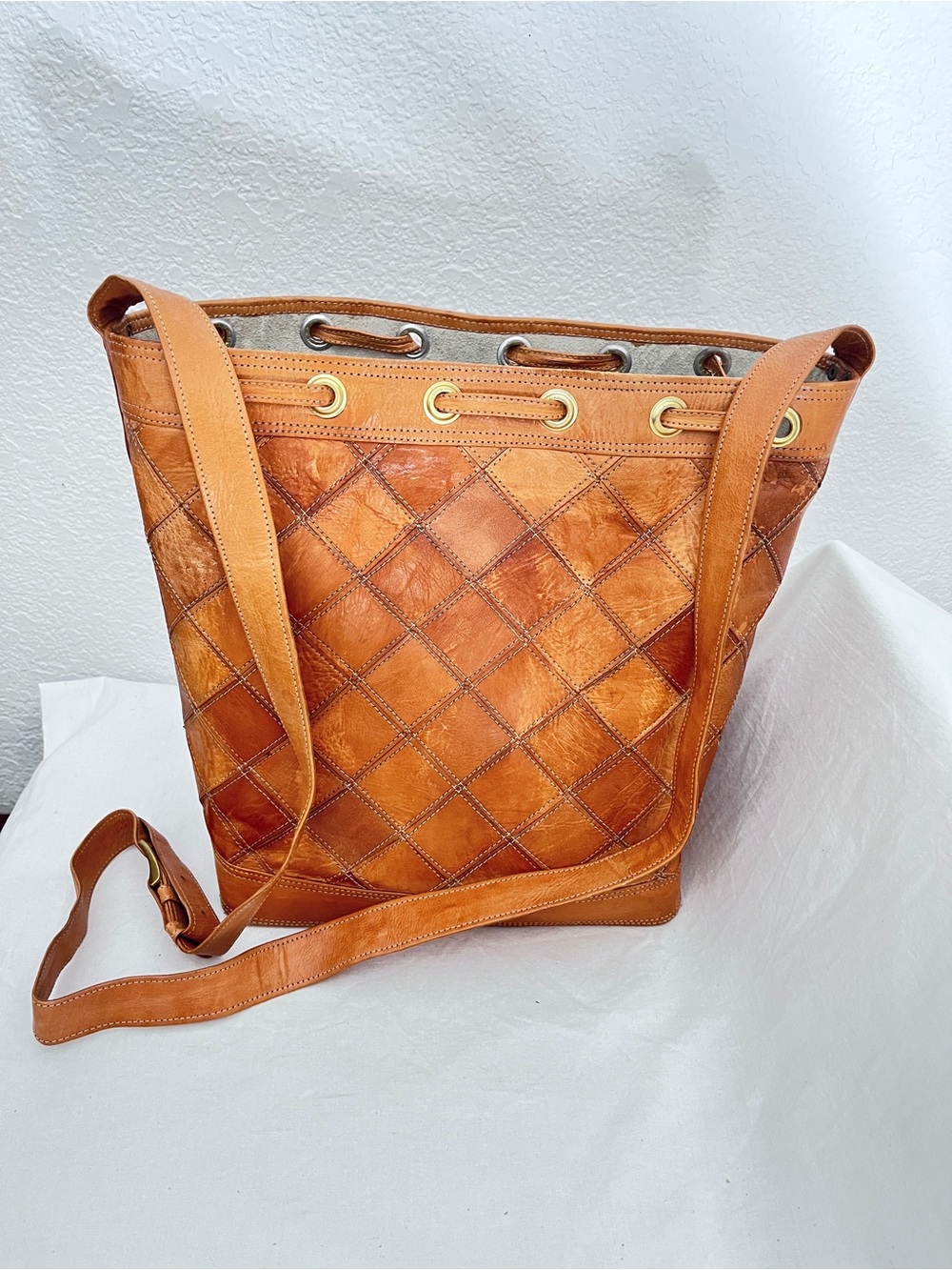 Vintage Classic Quilted Leather Shoulder Bag in Tan -handmade